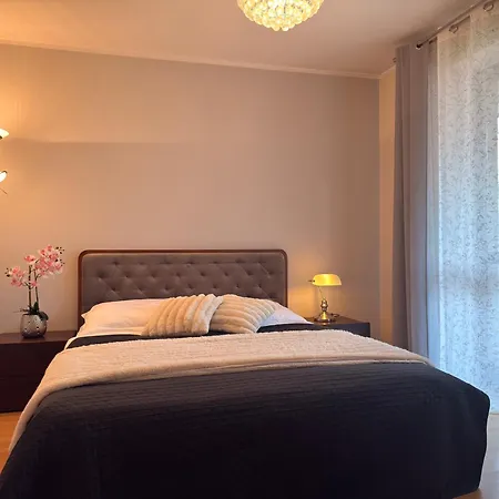 3br W/ Parking Near Wawel & Old Town Daire *