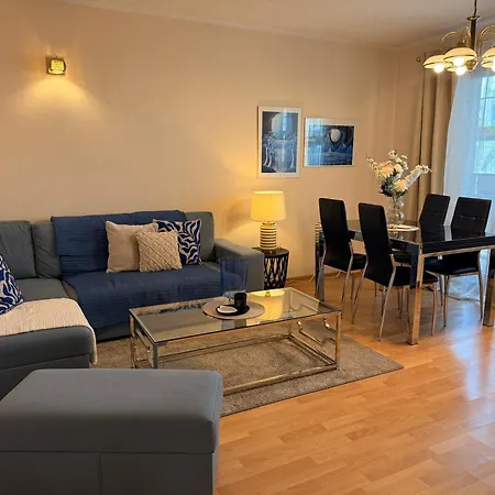 アパート 3br W/ Parking Near Wawel & Old Town *